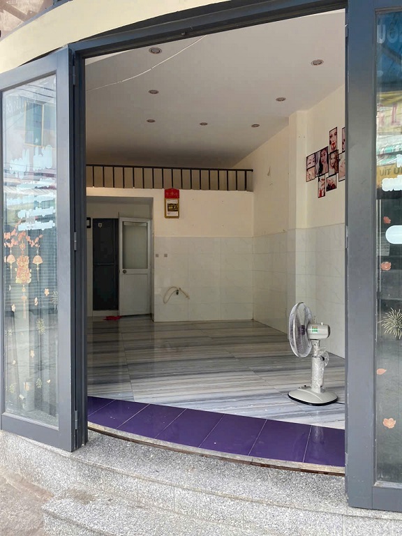 Cho thuê mặt bằng góc 2 mặt hẻm, hẻm 5m thông- 10/9 Thoại Ngọc Hầu, phường Hòa Thạnh, quận Tân-anh-2