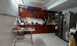 CHO THUÊ MẶT BẰNG KINH DOANH MẶT TIỀN ĐƯỜNG LÊ VĂN VIỆT – VỊ TRÍ ĐẸP, KHU VỰC SẦM UẤT-anh-11