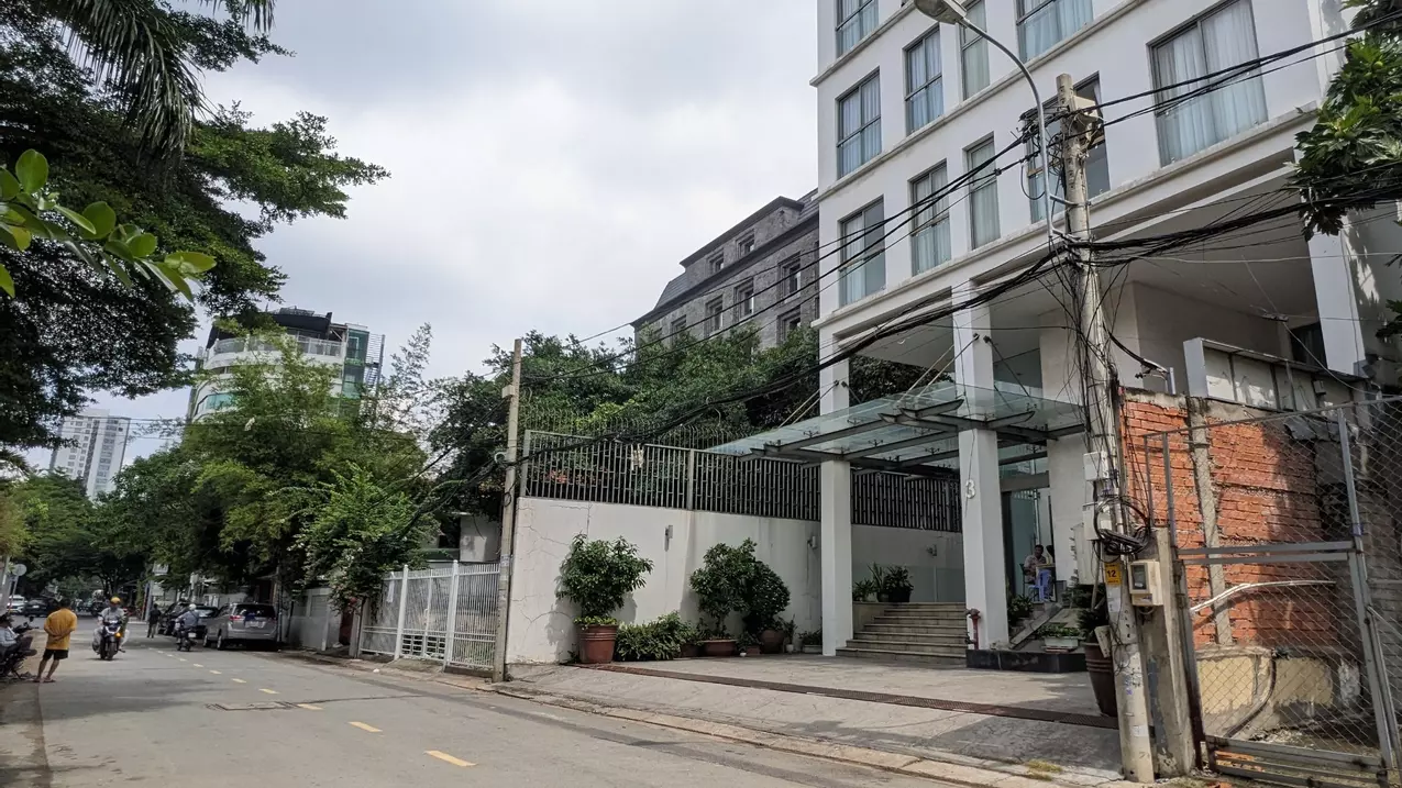 Cho thuê mặt tiền Thảo Điền ngay Quốc Hương, Thái Ly, 500m2 chỉ 90 triệu-anh-1
