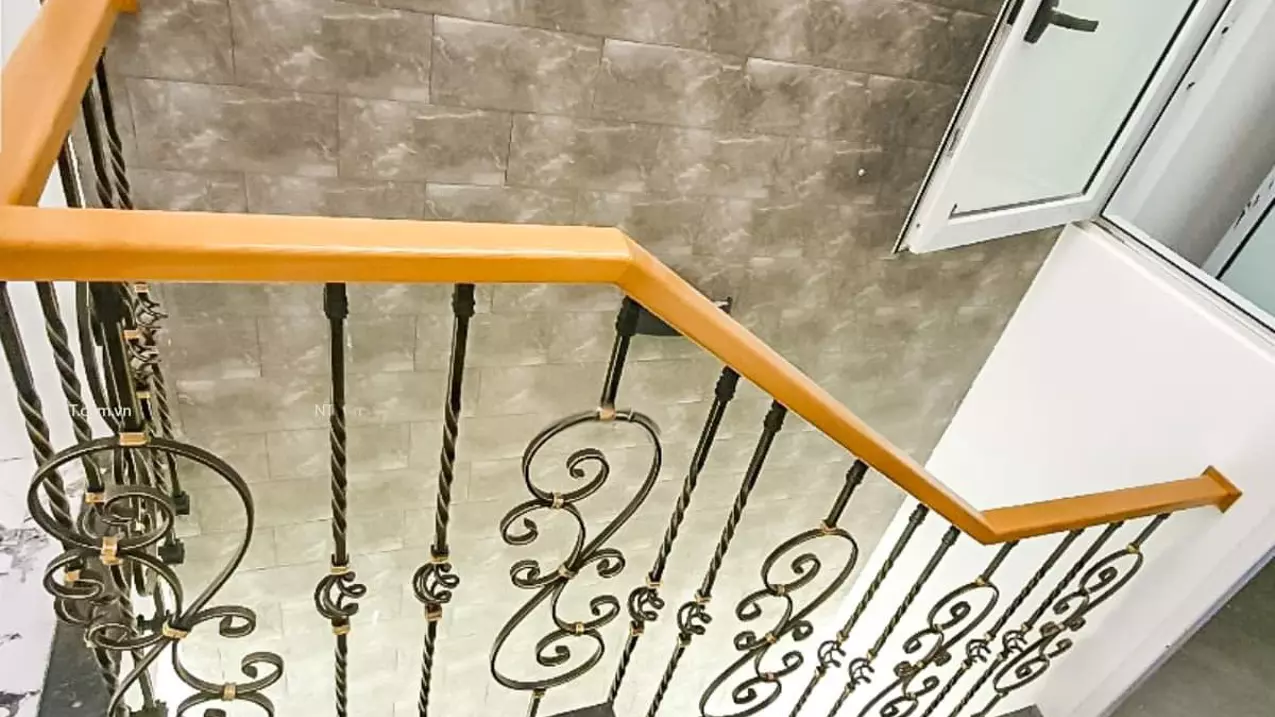Cho thuê nhà, 105m2_ 5T; Hoàng Cầu, La Thành, Đặng Tiến Đông -22 tr-anh-1