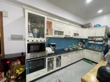 Bán căn hộ CC Linh Tây, DT sàn 141 m2, tiện ích đầy đủ, KV năng động, Giá chỉ còn 4,1 tỷ-anh-2