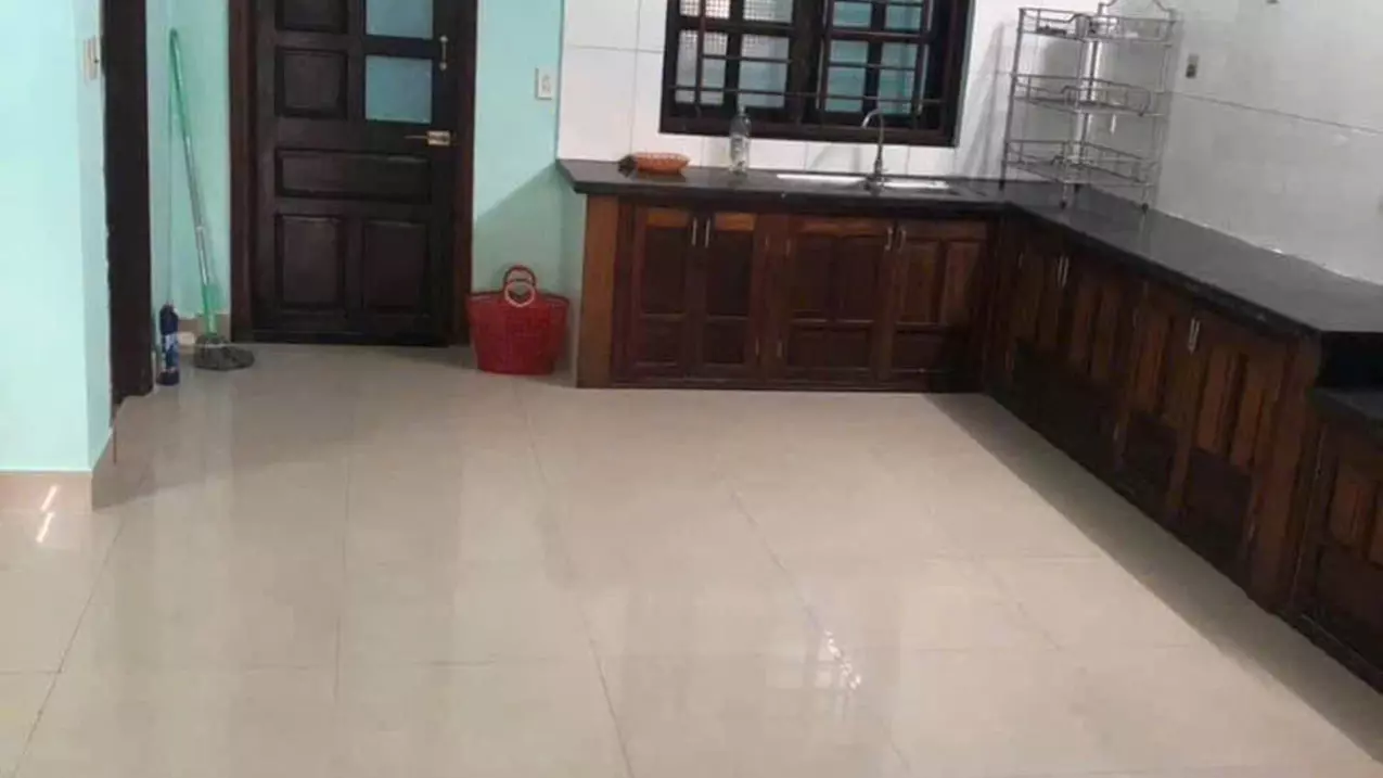 ✅ ???? CHO THUÊ NHÀ 3 TẦNG TÔN THẤT DƯƠNG KỴ CẠNH HỒ ĐẮC DI TP HUẾ.-anh-2