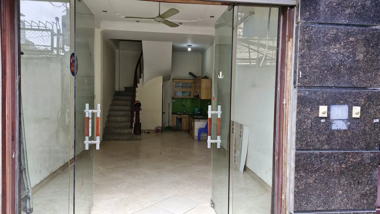 Cho thuê nhà 4 tầng + 1 tum làm văn phòng tại Thái Hà, Đống Đa – ô tô vào tận cửa-anh-4