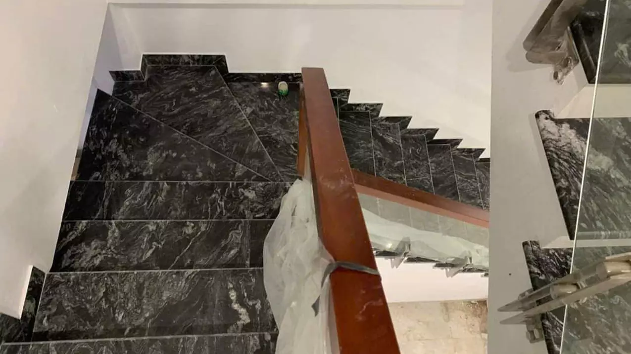 Cho thuê nhà căn góc, 92m2_ 4T; Nguyễn Đình Thi, Hoàng Hoa Thám -26 tr-anh-2