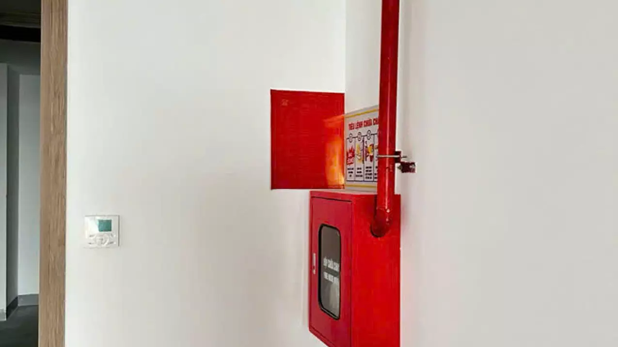 Cho thuê nhà căn góc, Lê Văn Lương, Khuất Duy Tiến; 105m2* 5T -46 tr-anh-2