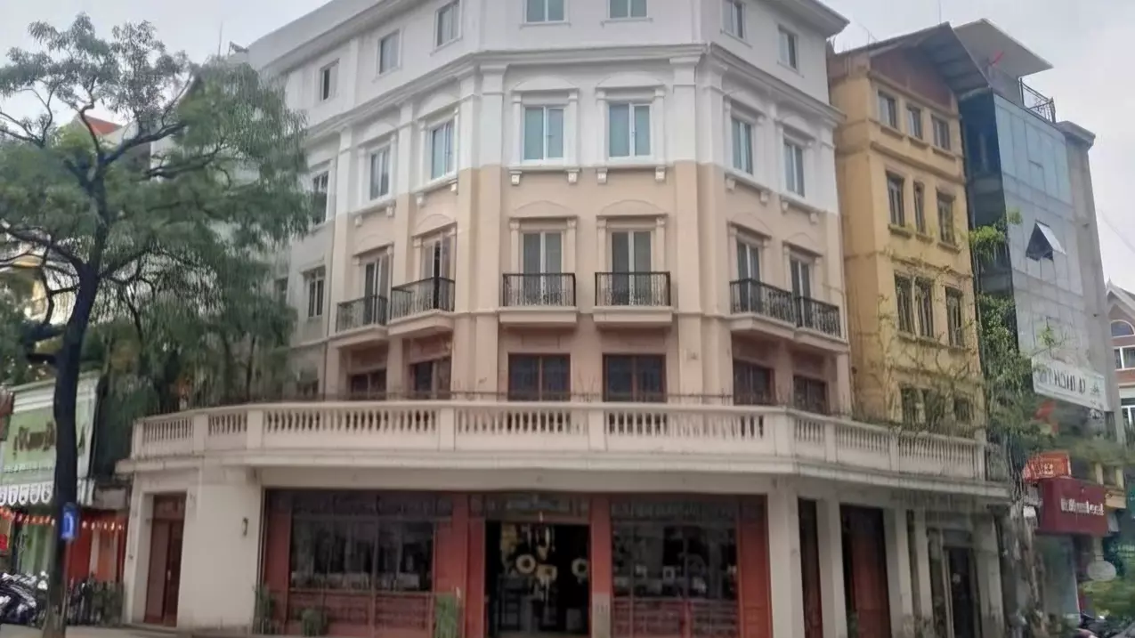 Cho thuê nhà, Chùa Láng, Nguyễn Chí Thanh, THANG MÁY; 149m2* 5T -69 tr-anh-1
