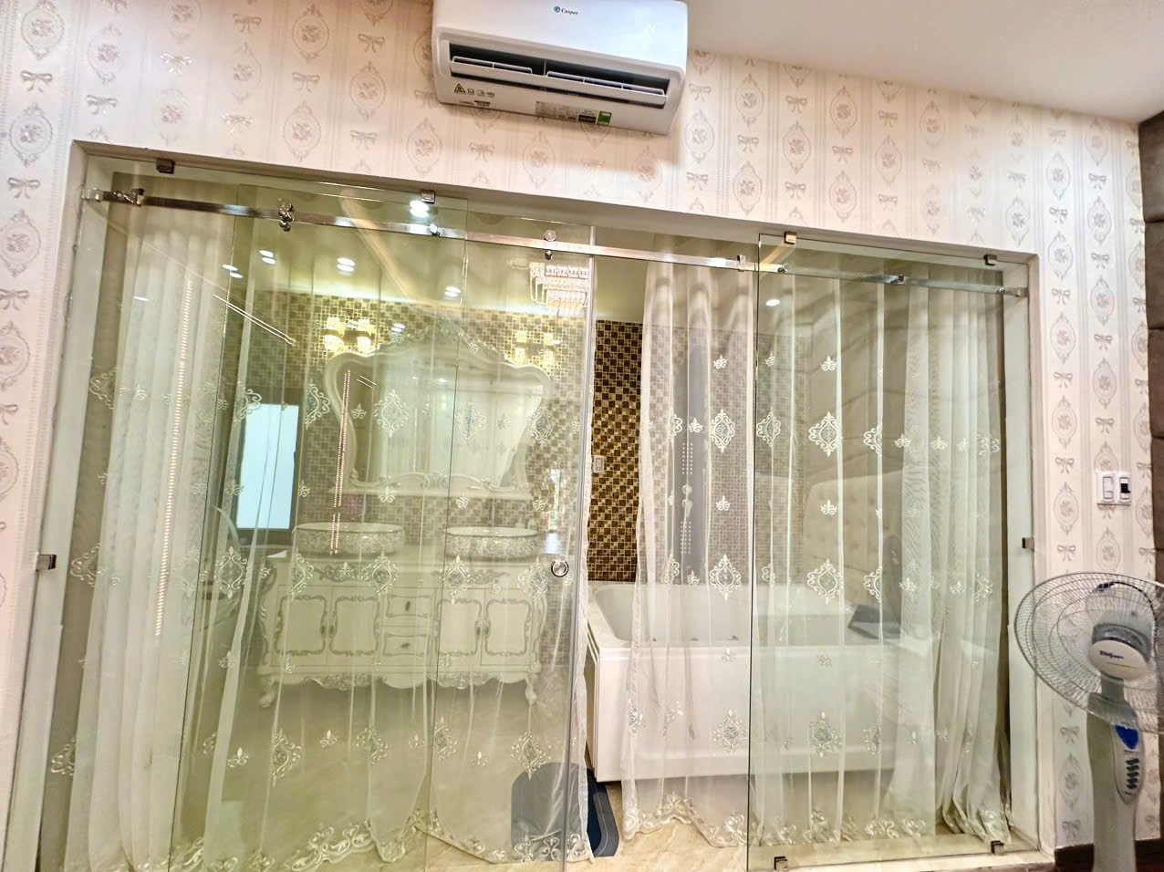 Cho thuê nhà đẹp gần 29/3 hoà xuân ,new 100% full nội thất cao cấp. Có sân vườn-anh-18