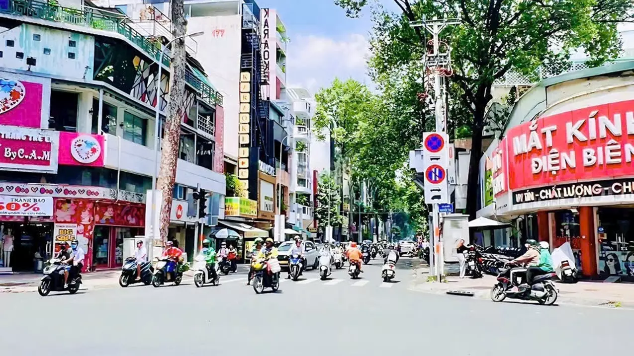 Cho Thuê Nhà GÓC 2MT: 46-48 Nguyễn Trãi + Trần Bình Trọng, Phường 03, Quận 5, TPHCM.-anh-2