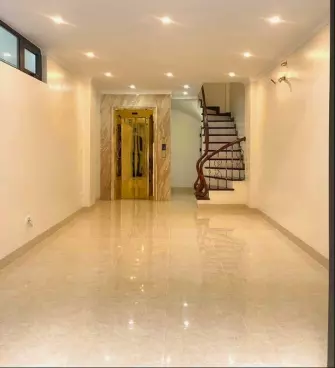 Bán nhà Lâm Du 37m2 x5 tầng, mới xây, thang máy, ô tô đỗ, vài bước ra phố-anh-3
