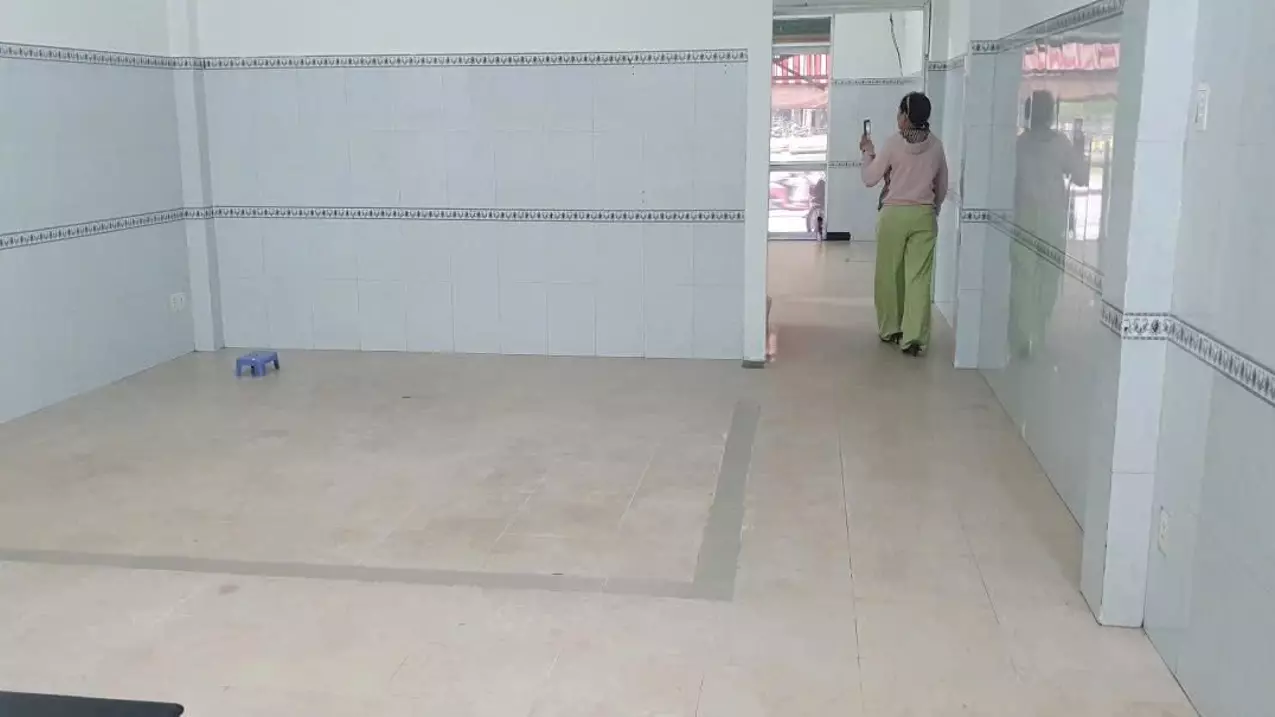 Cho Thuê Nhà Mặt Tiền CẠNH AEON Tân Phú 100m², 2TẦNG, 20Triệu-anh-4