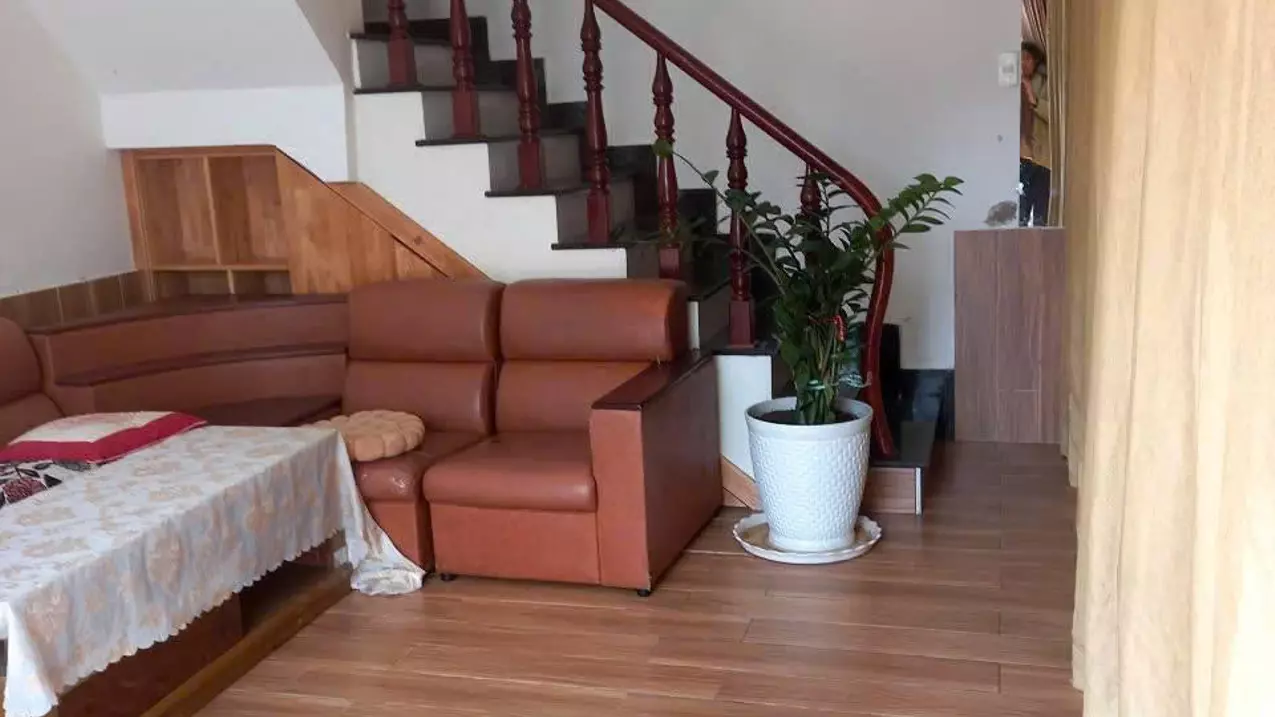 Cho thuê nhà mặt tiền Hoàng Diệu 2 phòng 8 triệu/tháng-anh-4