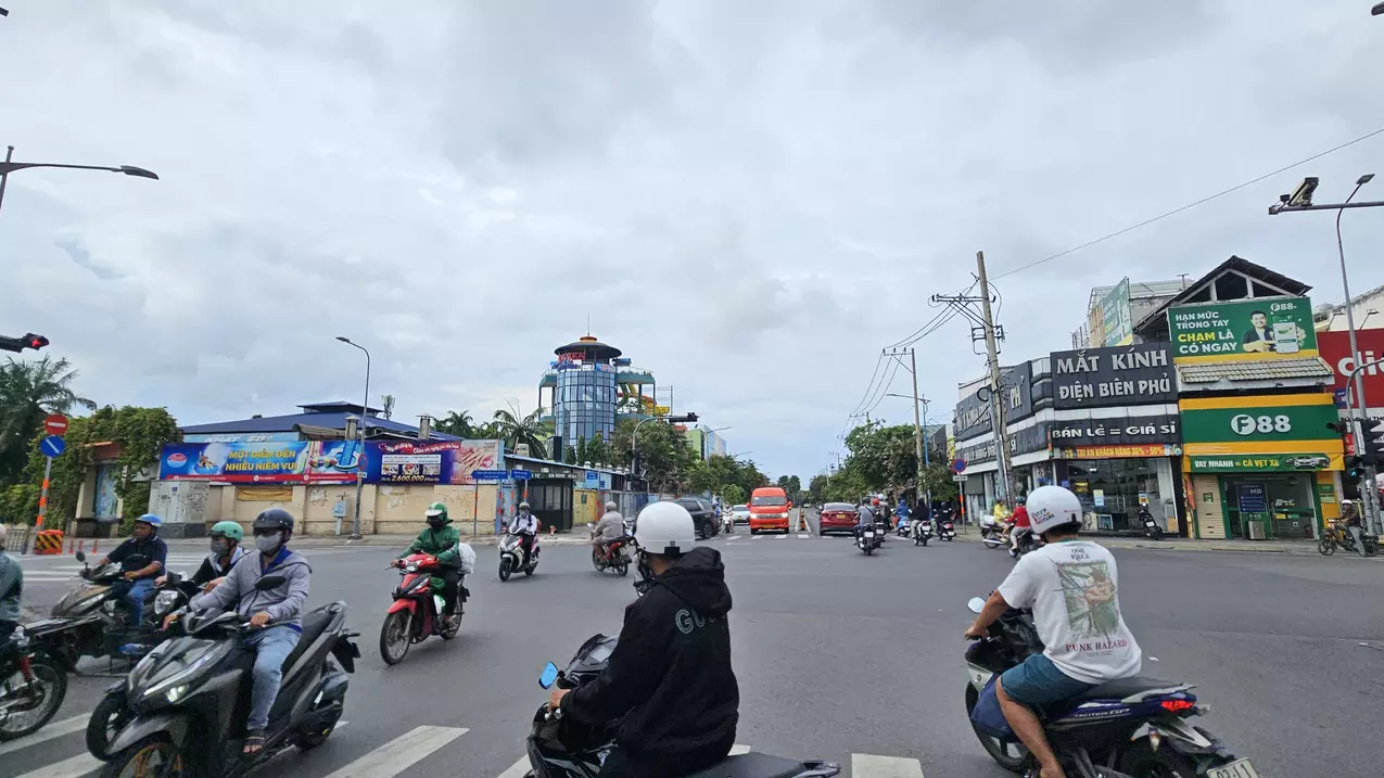 Cho thuê nhà Mặt Tiền Kênh Tân Hóa Q.Tân Phú 200m², NGANG 17.5M - CẠNH NGÃ TƯ ĐẦM SEN-anh-3