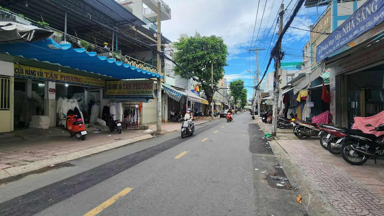 Cho Thuê Nhà Mặt Tiền KHU CHỢ VẢI SẦM UẤT Q.Tân Phú 132m², NGANG 6M --anh-3