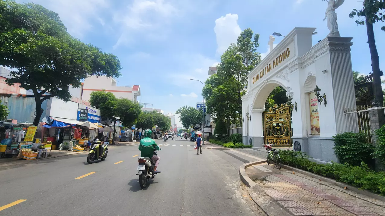 Cho thuê nhà Mặt Tiền NB Tân Hương 100m², 3TẦNG, 22Triệu, NGAY CẠNH CHỢ, NHÀ THỜ-anh-3