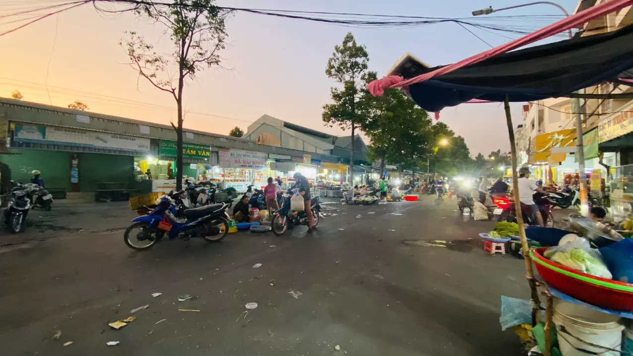 Cho Thuê Nhà Mặt Tiền Ngay Ngã Tư Chợ – Vị Trí Đẹp Tại Hồng Ngự, Đồng Tháp-anh-2