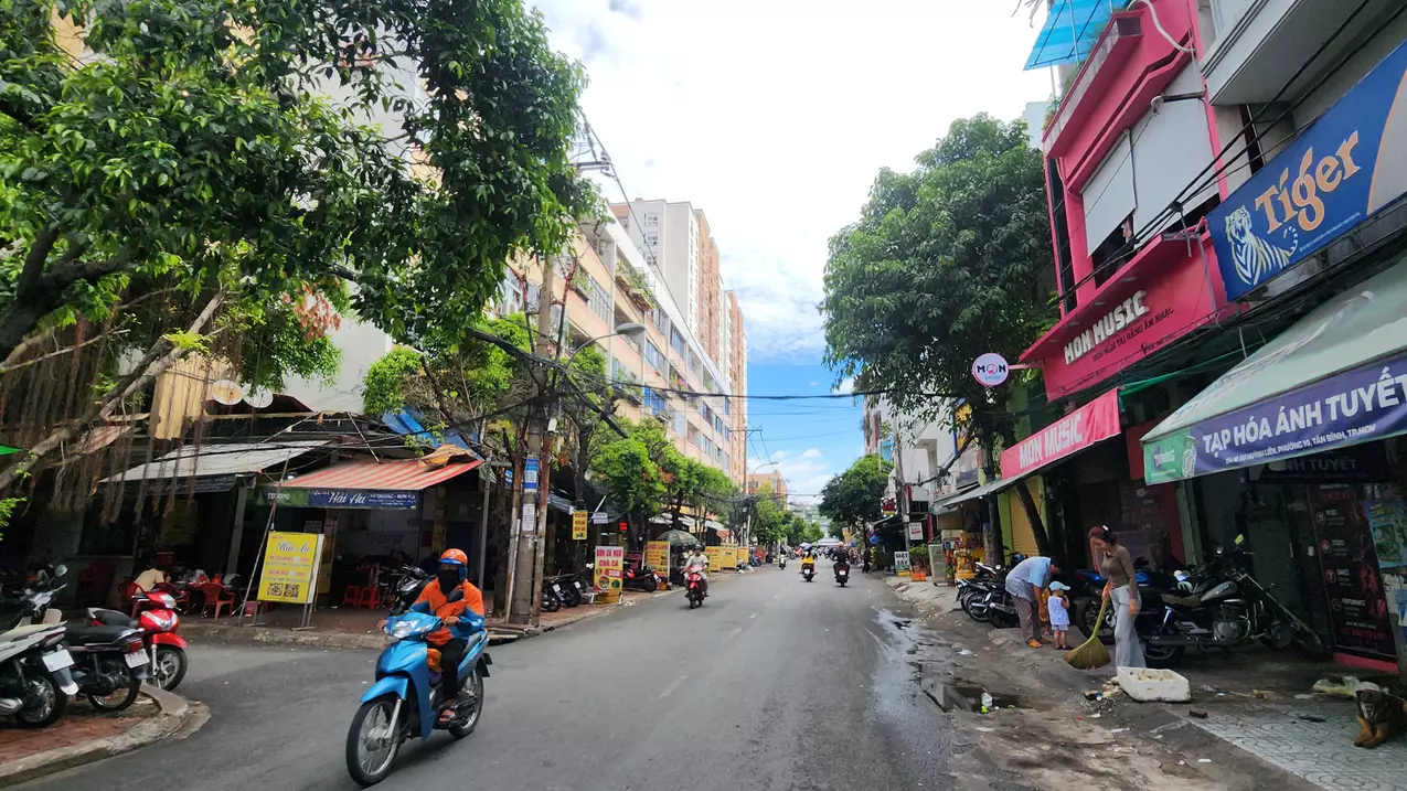Cho thuê nhà Mặt Tiền Ni Sư Huỳnh Liên Q.Tân Bình 96m², 18Triệu - ĐỐI DIỆN CHUNG CƯ-anh-3