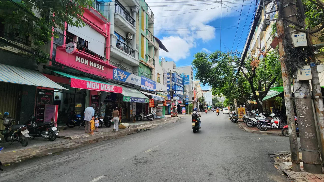 Cho thuê nhà Mặt Tiền Ni Sư Huỳnh Liên Q.Tân Bình 96m², 18Triệu - ĐỐI DIỆN CHUNG CƯ-anh-4
