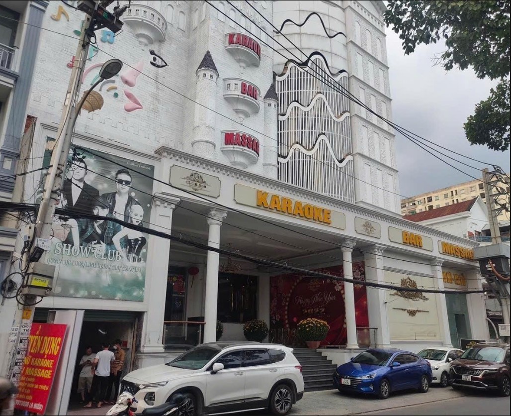 CHO THUÊ NHÀ MẶT TIỀN TRUNG MỸ TÂY 2A, Q.12 – DIỆN TÍCH LỚN, 61 PHÒNG, THANG MÁY – GIÁ CHỈ 2XX-anh-1