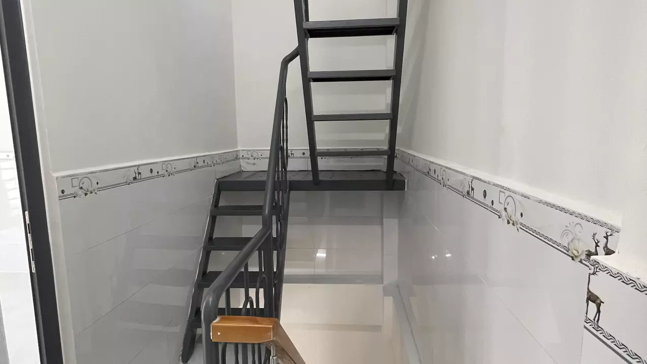 Cho thuê nhà mới xây Hẻm 23 HTB Q8-anh-8