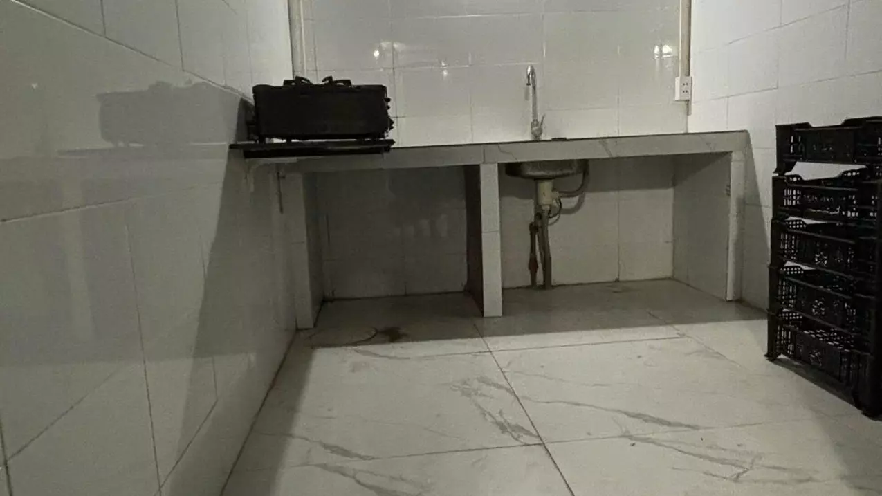 CHO THUÊ NHÀ NGUYÊN CĂN – PHỐ NGUYỄN VĂN CỪ , LONG BIÊN, HÀ NỘI CHỈ 7TR-anh-4