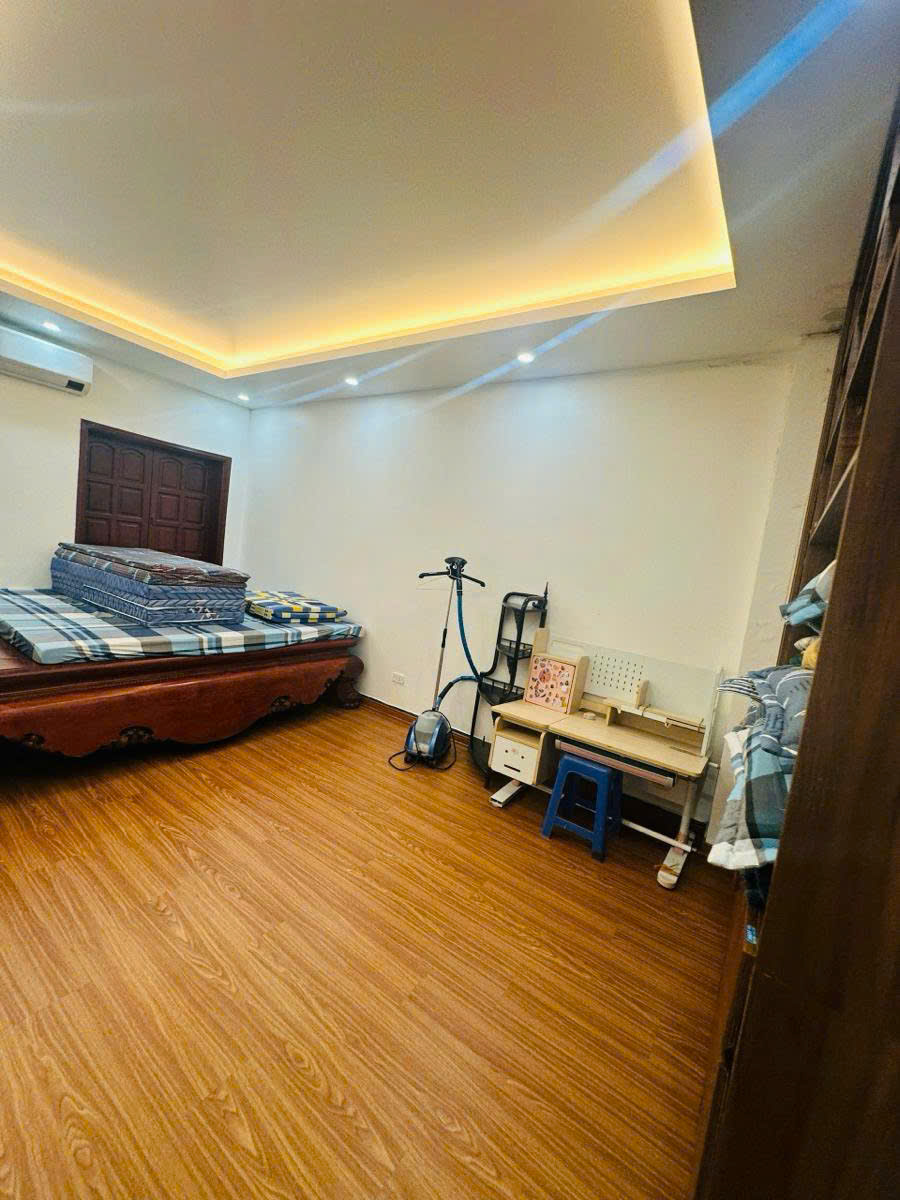 Cho thuê nhà phân lô Phạm Tuấn Tài, 50m2, 5 tầng làm văn phòng, kinh doanh, để ở-anh-3