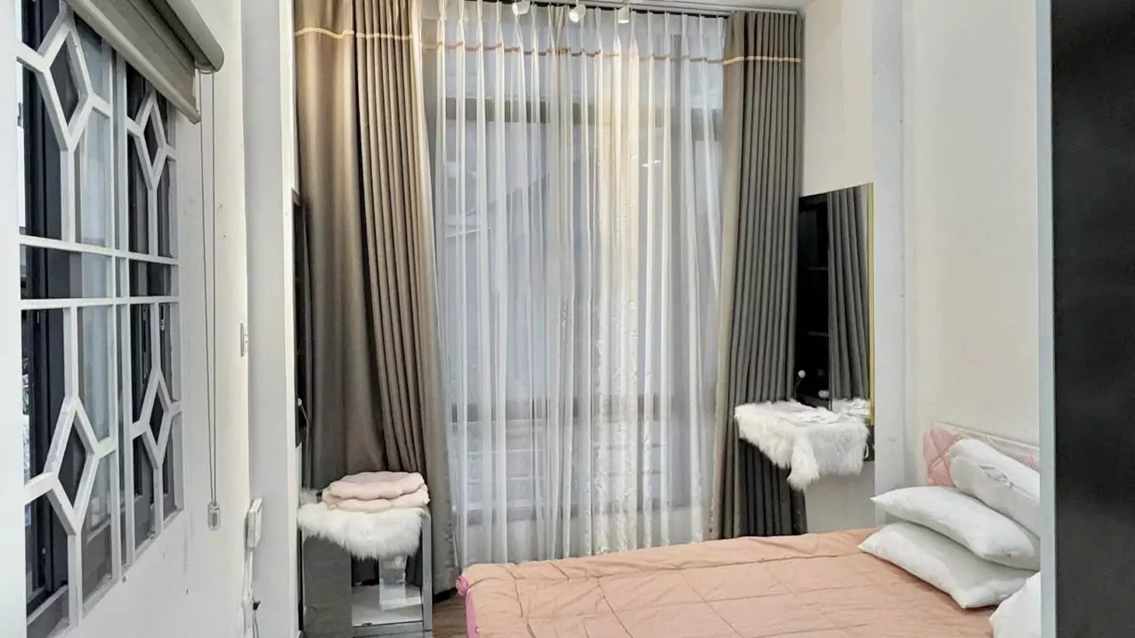 Cho Thuê Nhà Quận 1 - 4 Tầng - 2 PN - 14 Triệu-anh-1
