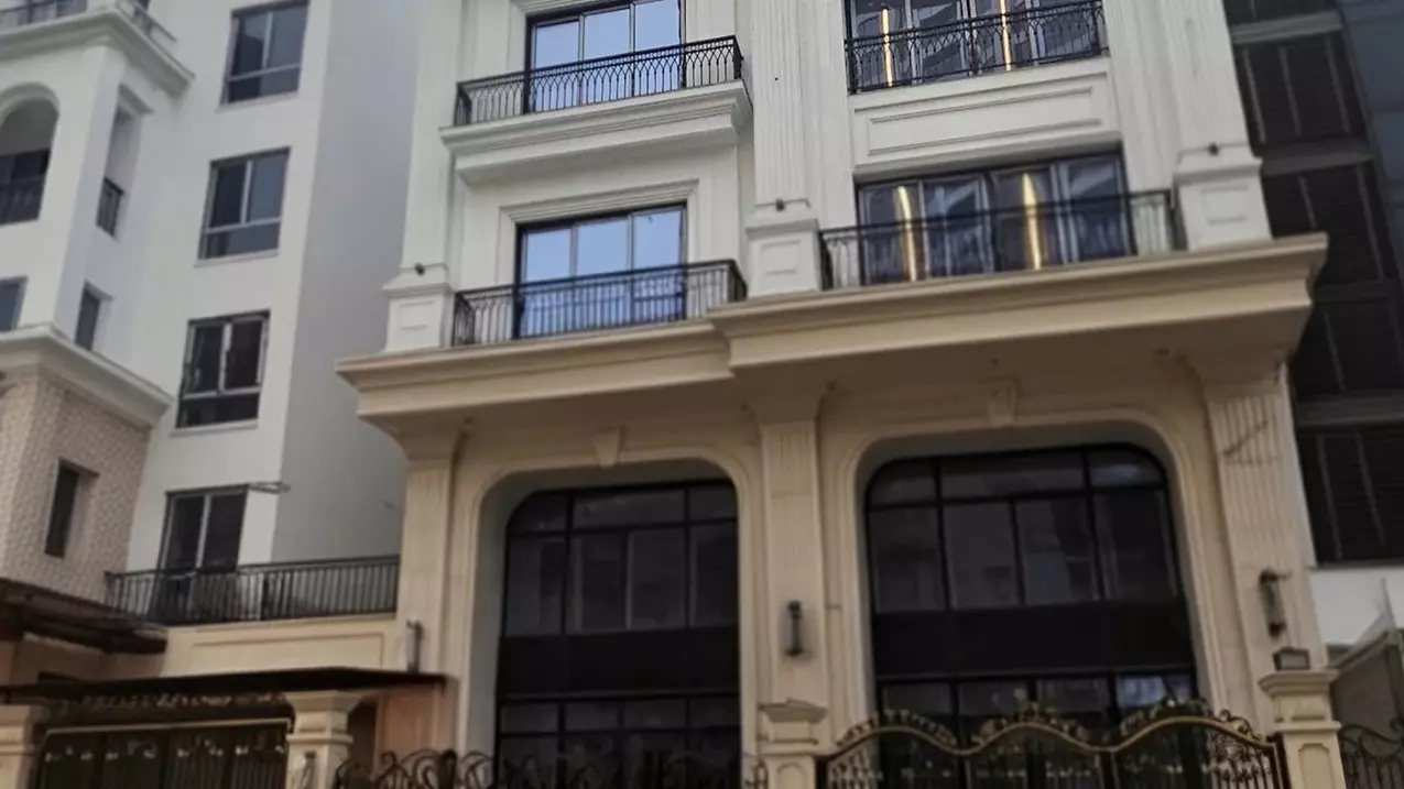 Cho thuê nhà, THANG MÁY, 101m2- 5T, Nguyễn Tuân, Vũ Trọng Phụng -23 tr-anh-1
