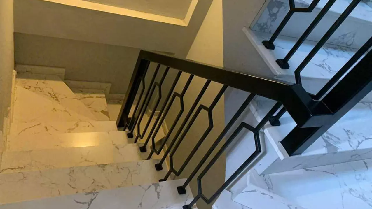 Cho thuê nhà, THANG MÁY, 106m2_ 6T; Lạc Long Quân, Võ Chí Công -46 tr-anh-2