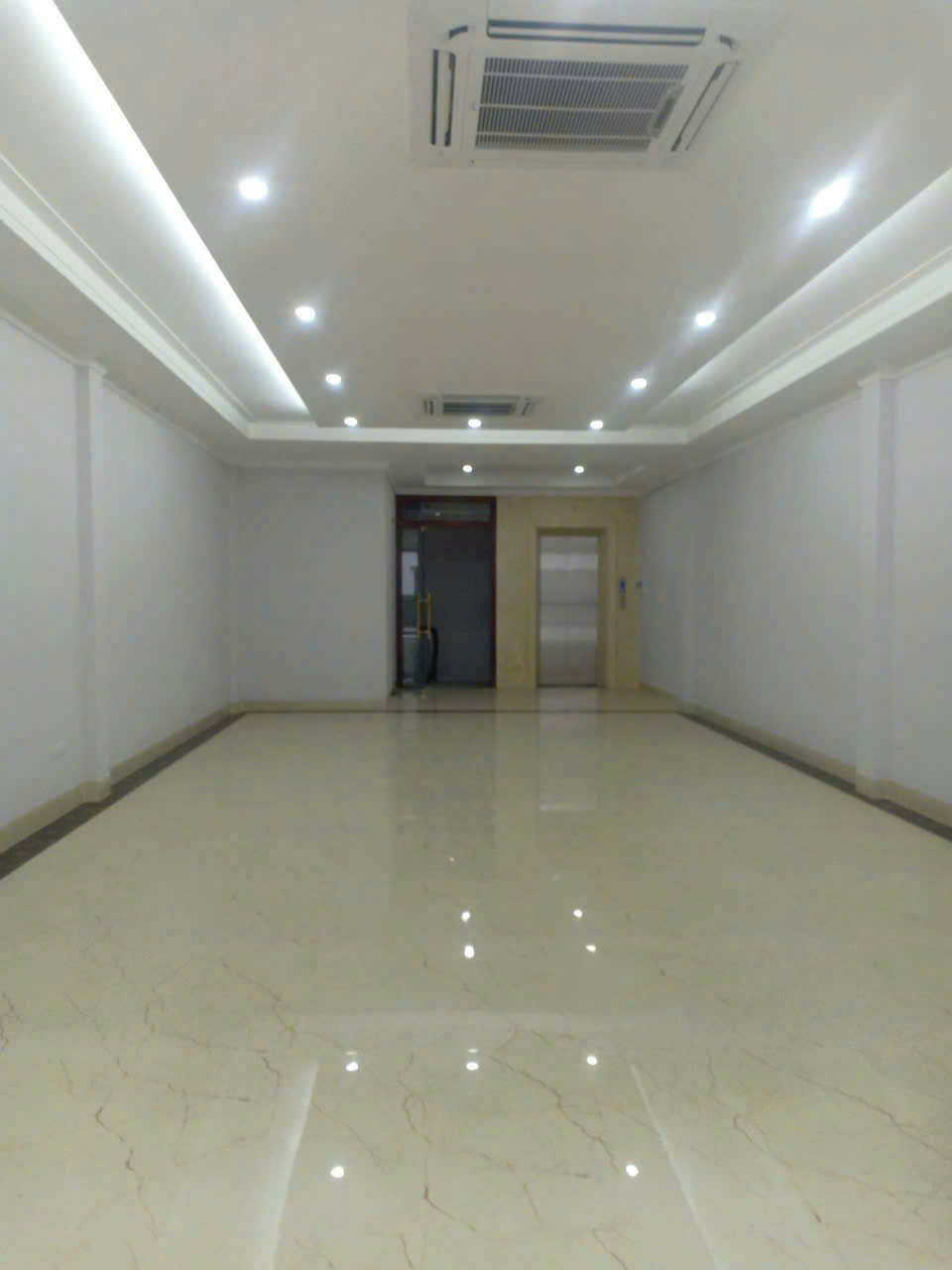 Cho thuê nhà Trung Yên, 90m2, 7 tầng, thang máy làm văn phòng, chuyên gia ở-anh-4