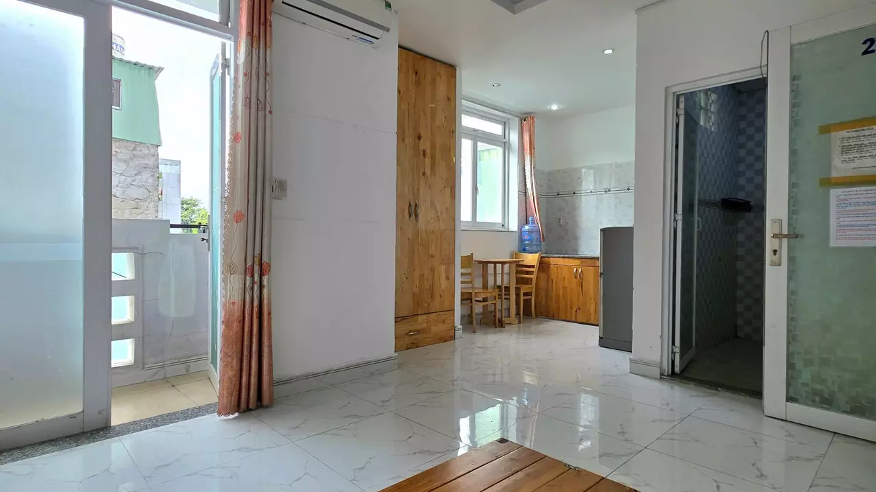 CHO THUÊ PHÒNG BAN CÔNG THOÁNG MÁT GẦN CÔNG VIÊN LÀNG HOA – GÒ VẤP-anh-1