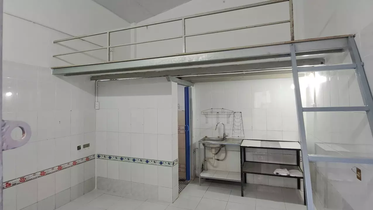 CHO THUÊ PHÒNG TRỌ CÓ GÁC LỬNG GẦN ĐH LUẬT – KHU VẠN PHÚC-anh-1