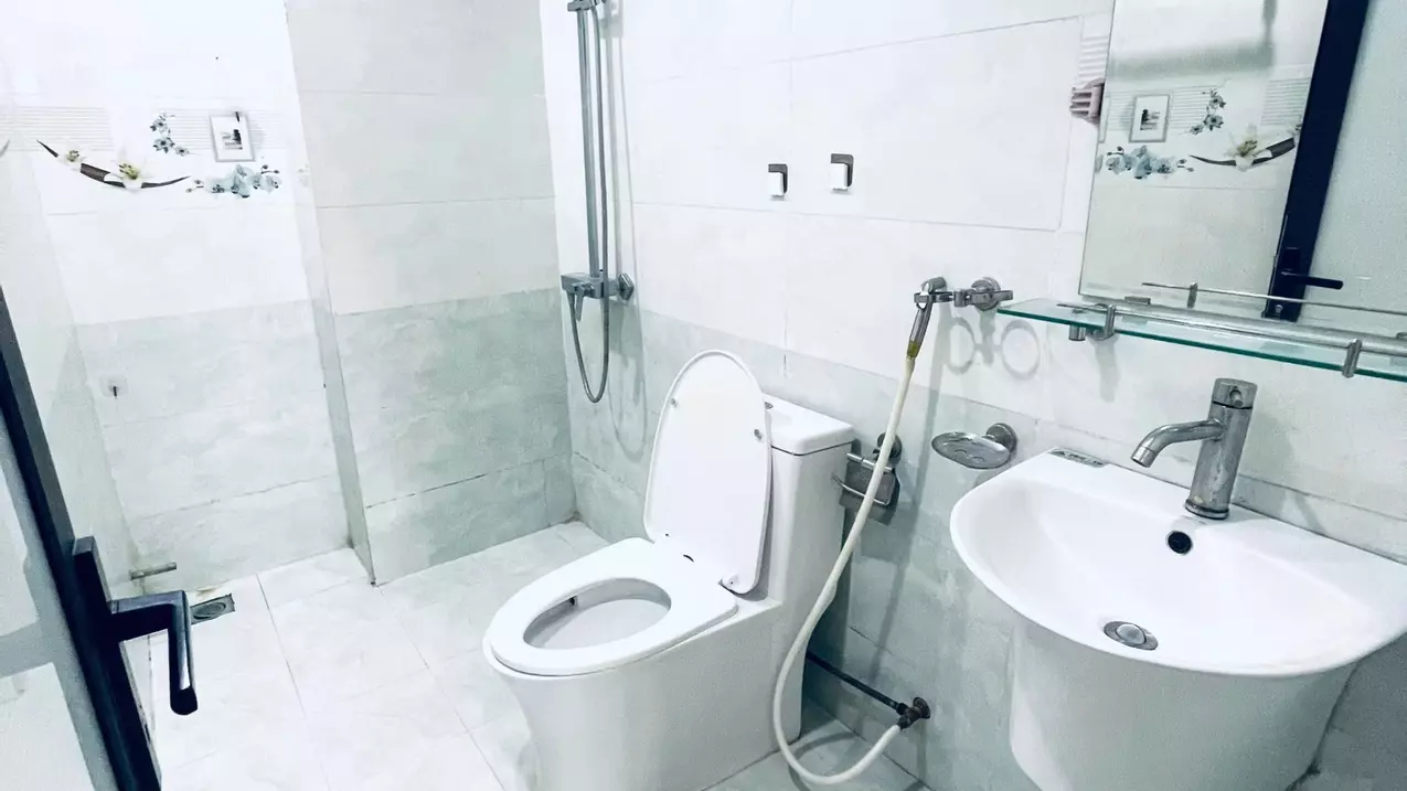 Cho Thuê phòng trọ đường Võ Chí Công, Tây Hồ 50m2 1 phòng 1 ngủ-anh-5