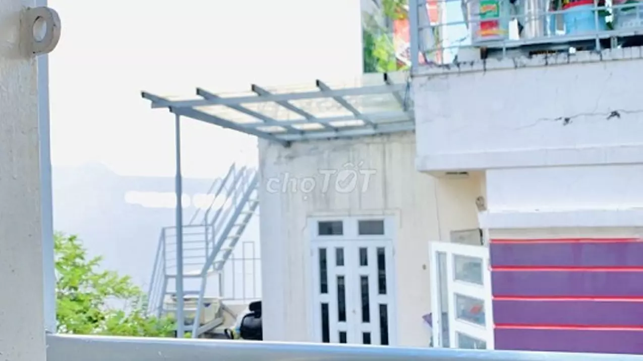 Cho thuê tầng 2, ban công + cửa sổ view xịn 32m2-anh-4