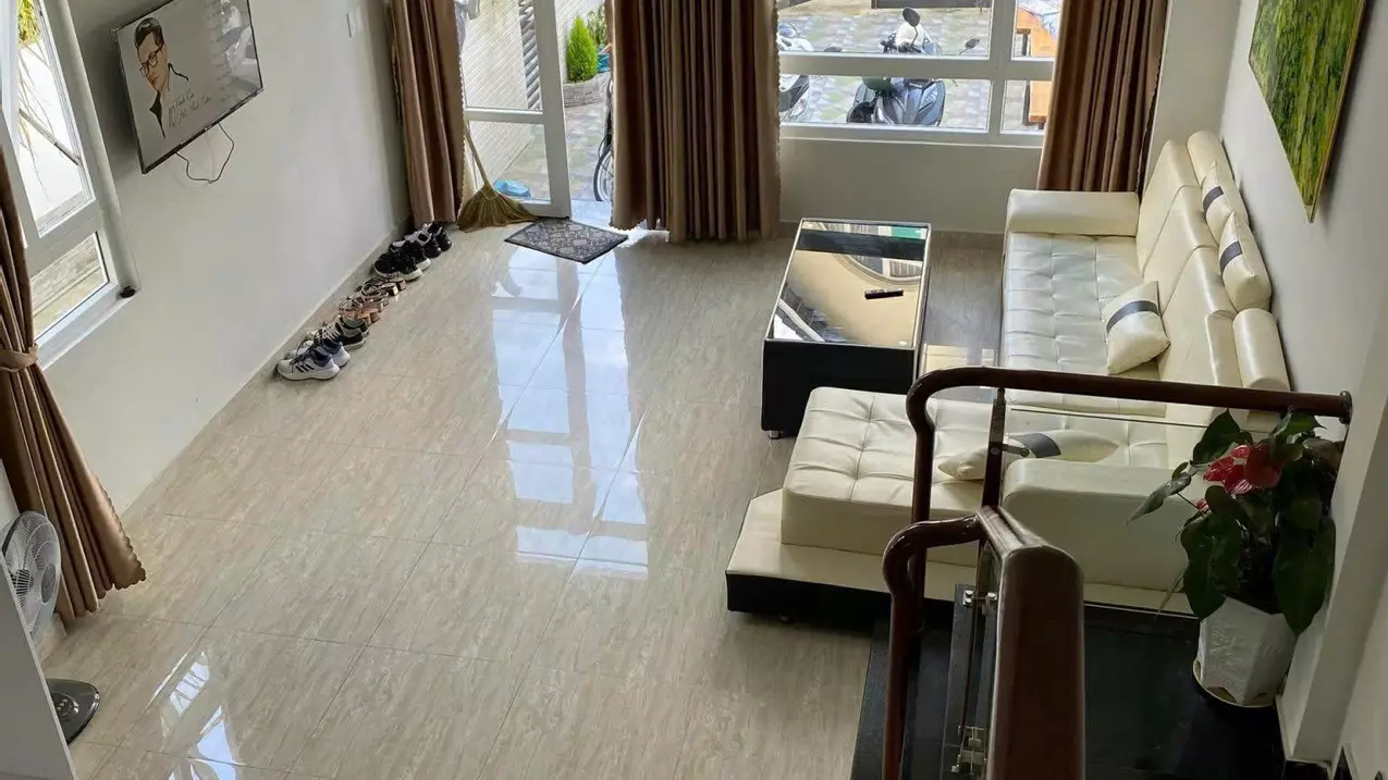 CHO THUÊ VILLA FULL NỘI THẤT CƠ BẢN ĐỒI THÔNG TIN PHƯỜNG 8-anh-2