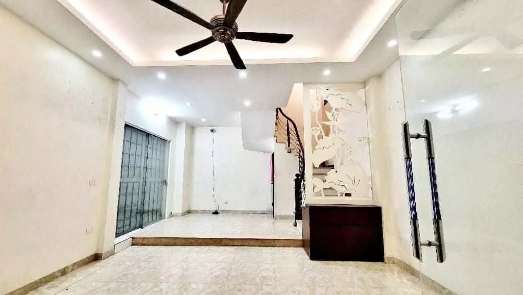 Chưa có phương án thay thế! Bán nhà Ngọc Thuỵ, lô góc 3 thoáng, 7 chỗ chạy thông, 7.8 tỷ-anh-2
