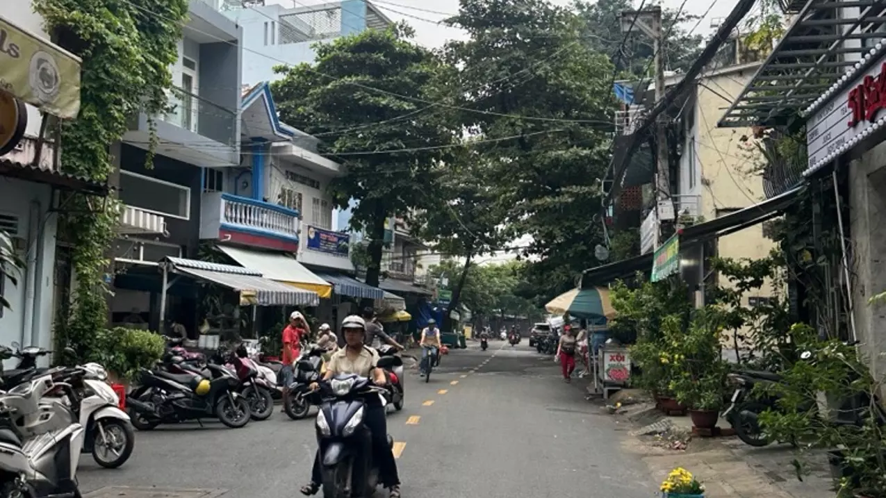 CỰC HIẾM-Cho thuê nhà Mặt Tiền Nguyễn Hậu 10Triệu - Ngang 7M-anh-3