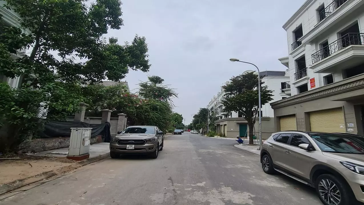 Đáo hạn vốn kinh doanh nên BÁN GẤP căn biệt thự đơn lập tại Đa Tốn, Gia Lâm. 202m2.-anh-1