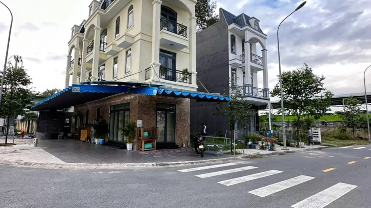 Đất Phú Chánh Thành Phố TÂN UYÊN Kẹt tiền bán đất trả nợ, tổng diện tích 72 mét vuông-anh-4