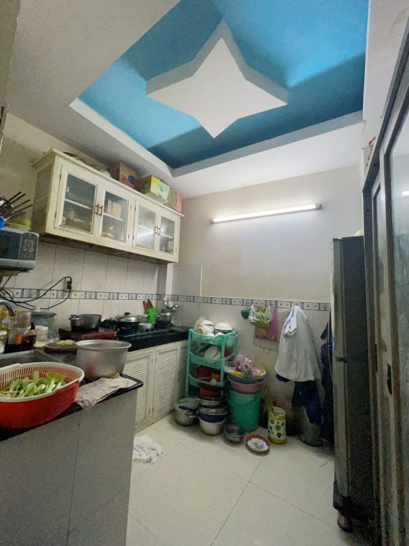 Gần Trường Đại học Văn Lang - Hẻm 3m - DT 3 x 11m - BTCT 4 Tầng-anh-4
