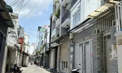 Gần Trường THPT Hoàng Hoa Thám- Hẻm 5m thông- 5.5 x10m, Đúc 2T- SHR-anh-11