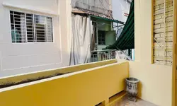 Gần Trường THPT Hoàng Hoa Thám- Hẻm 5m thông- 5.5 x10m, Đúc 2T- SHR-anh-18