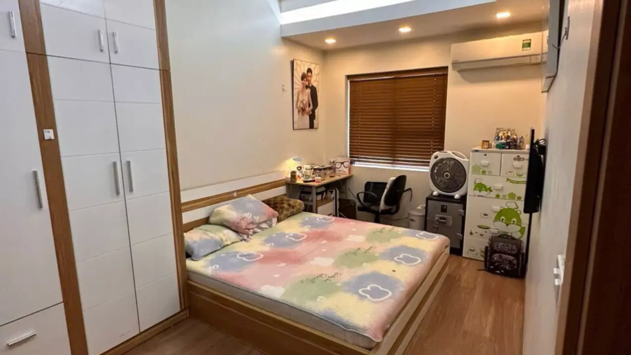 Gia đình cần bán căn hộ Intracom 1 Trung Văn 96,3m2 3 ngủ 2 vệ sinh full đồ giá 4,8 tỷ-anh-3