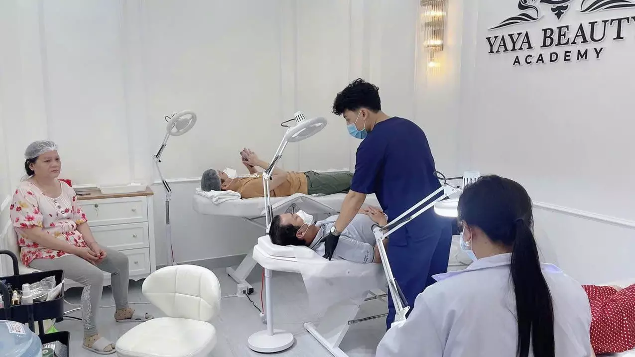 GIÁ TỐT - SANG NHƯỢNG MẶT BẰNG SPA SIÊU ĐẸP - VỊ TRÍ HOT NHẤT QUẬN 1, HCM-anh-3