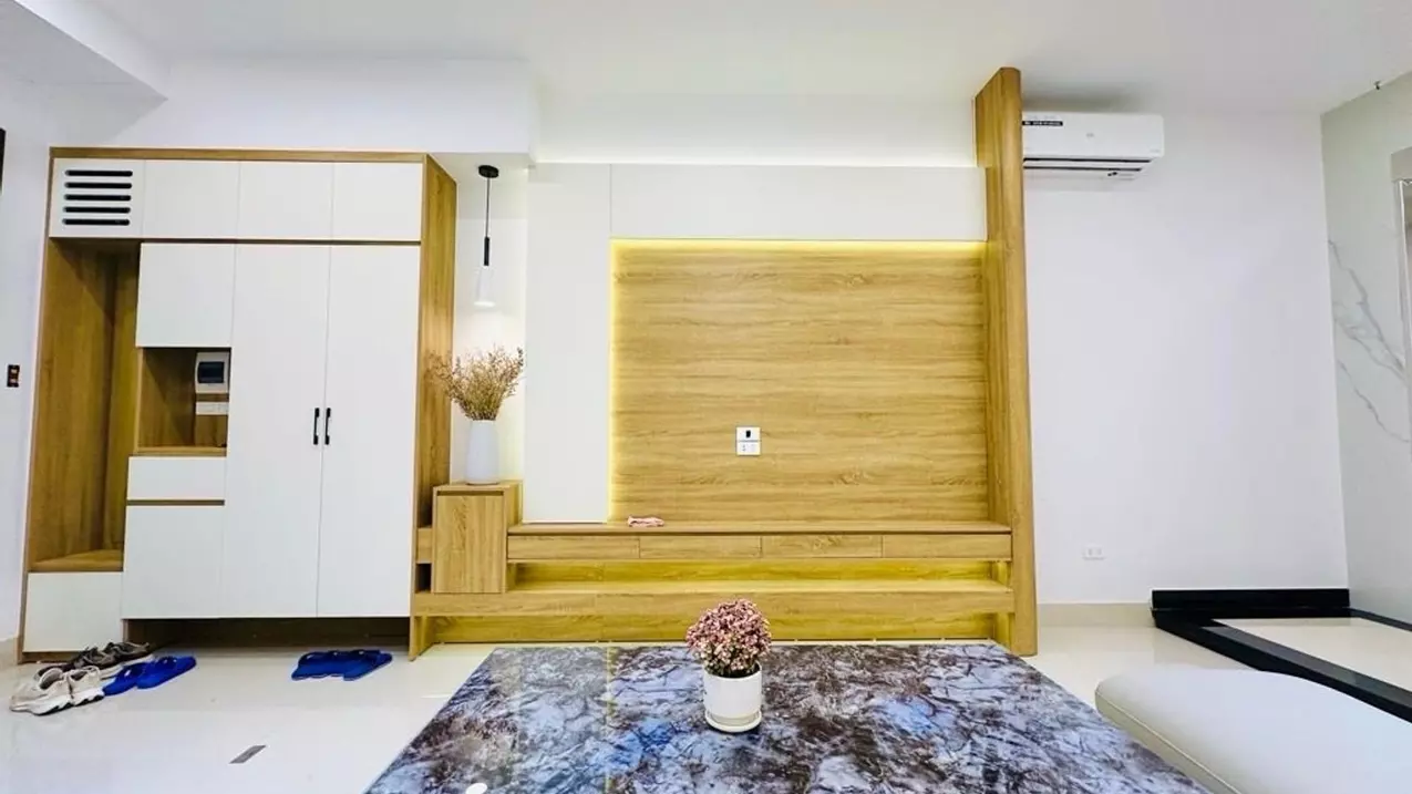 Giảm sốc gần 2 tỷ , Chủ bán Gấp Nhà Ngọc Thụy nhỉnh 9  tỷ - 43m, 6 tầng, Thang máy xịn xò-anh-3