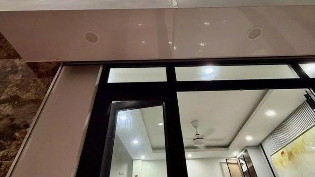 GỐC LÕI ĐỐNG ĐA - NGÕ NÔNG BA GÁC - LÔ GÓC HAI THOÁNG - NĂM TẦNG KIÊN CỐ - NỘI THẤT SANG XỊN - SỔ-anh-1