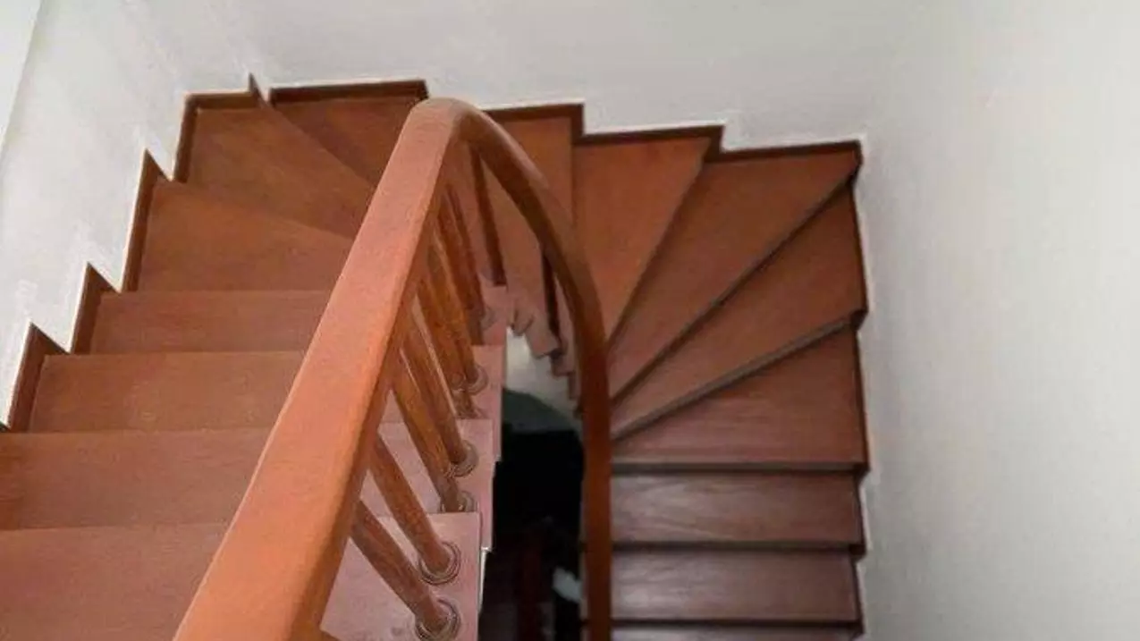 GỐC LÕI ĐỐNG ĐA - NGÕ NÔNG BA GÁC - LÔ GÓC HAI THOÁNG - NĂM TẦNG KIÊN CỐ - NỘI THẤT SANG XỊN - SỔ-anh-5