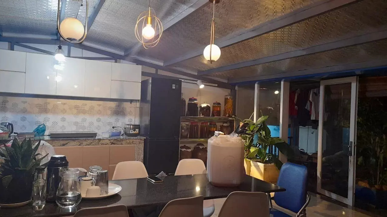 Hạ chào 5 tỷ. Bán CHDV cao cấp 225m2 nở hậu, hoàn công, thang máy, sẵn dòng tiền 120tr, HXH 20 tỷ-anh-1