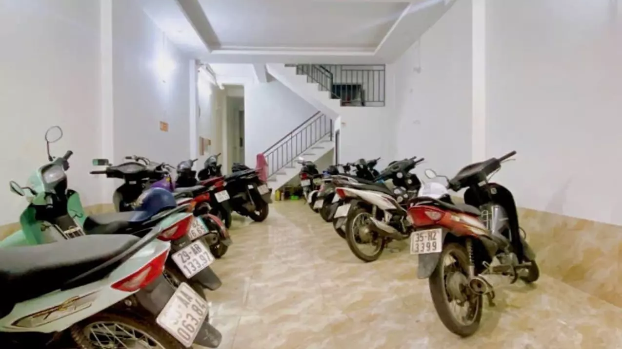 Hàng Hiếm! Dòng tiền Kim Giang, 70m * 5 tầng, khung BTCT, ô tô đỗ cửa.-anh-1