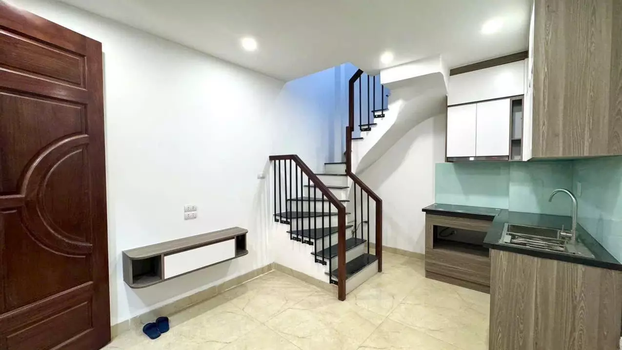 Hàng hiếm! Nhỉnh 5 tỷ có ngay nhà phố ĐỘI CẤN, BA ĐÌNH-anh-1