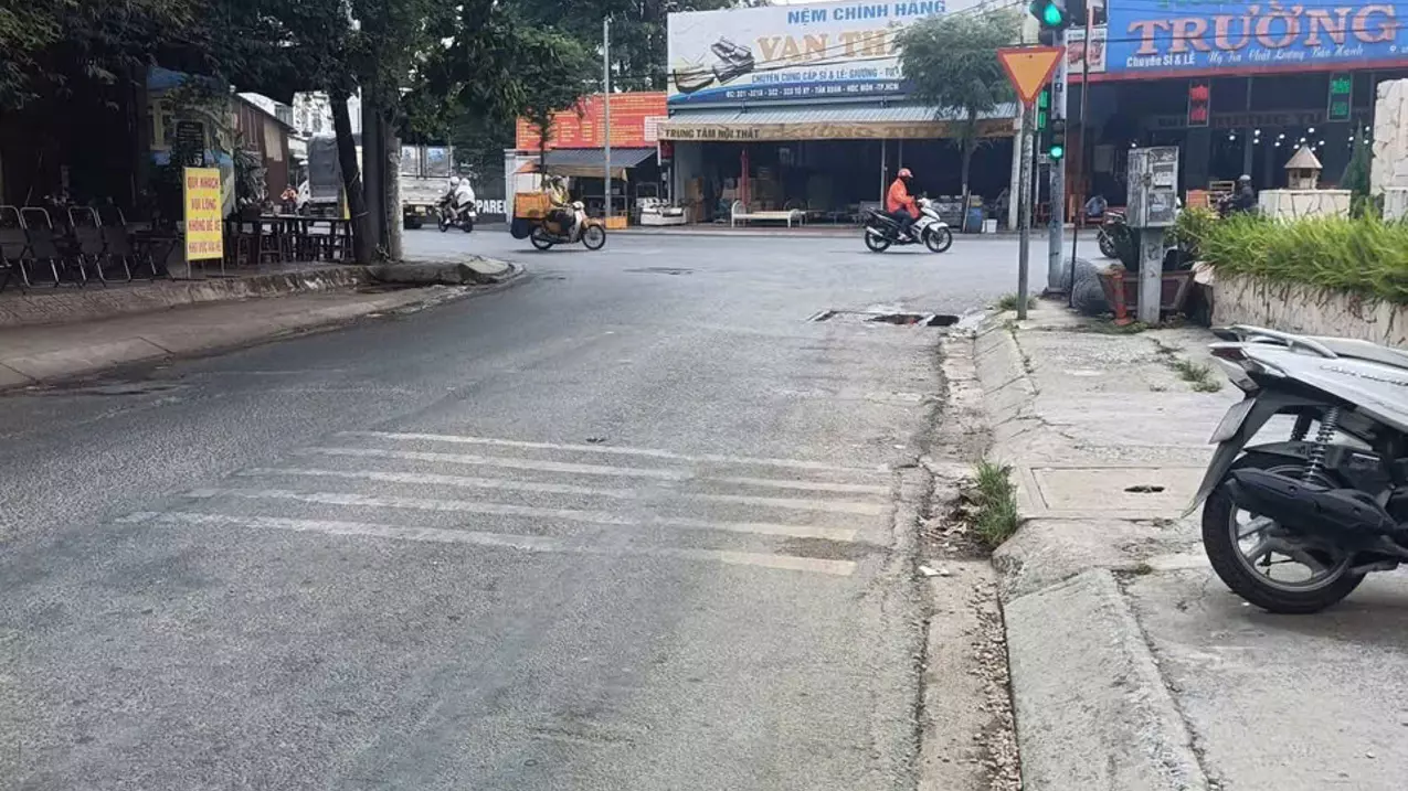 HÀNG NGỘP GIẢM CỰC SÂU - CỰC SỐC 7 TỶ – NHÀ XƯỞNG HƠN 1.000M²-anh-5